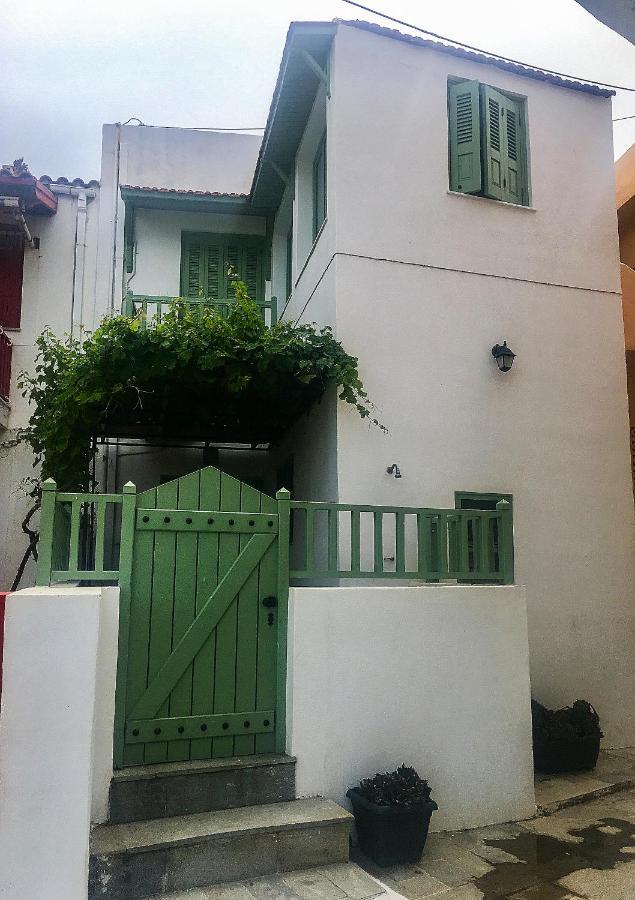 Villa The House In The Port à Korissia  Extérieur photo
