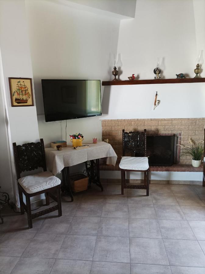 Villa The House In The Port à Korissia  Extérieur photo